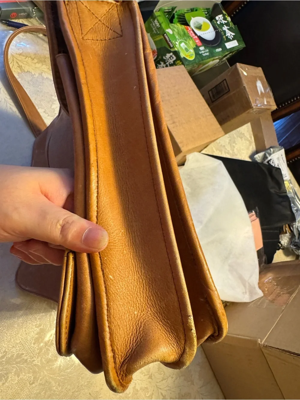 Le Donne Tan Genuine Leather Messenger Briefcase Laptop Bag